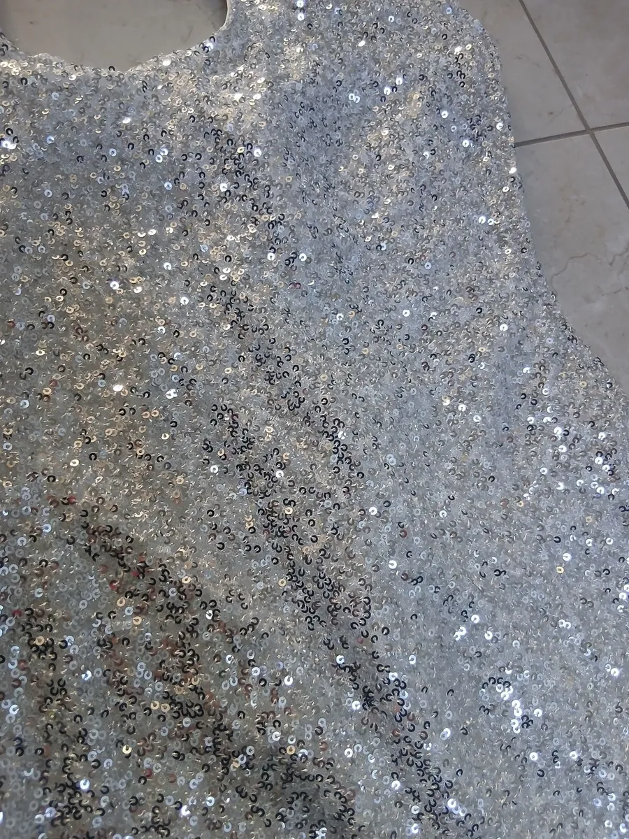 Girls ball dress - Image 4