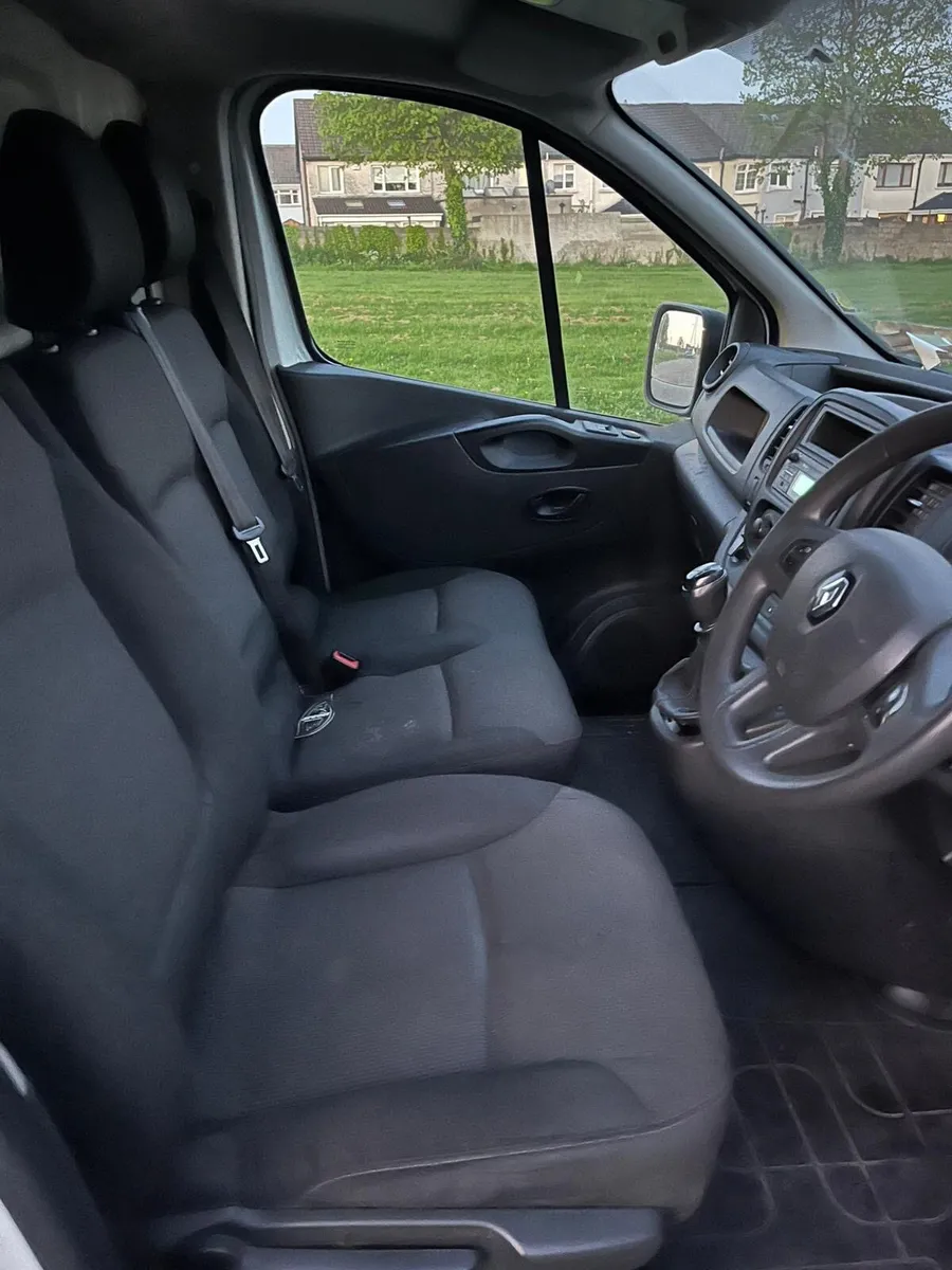 Renault Trafic 2020 - Image 1