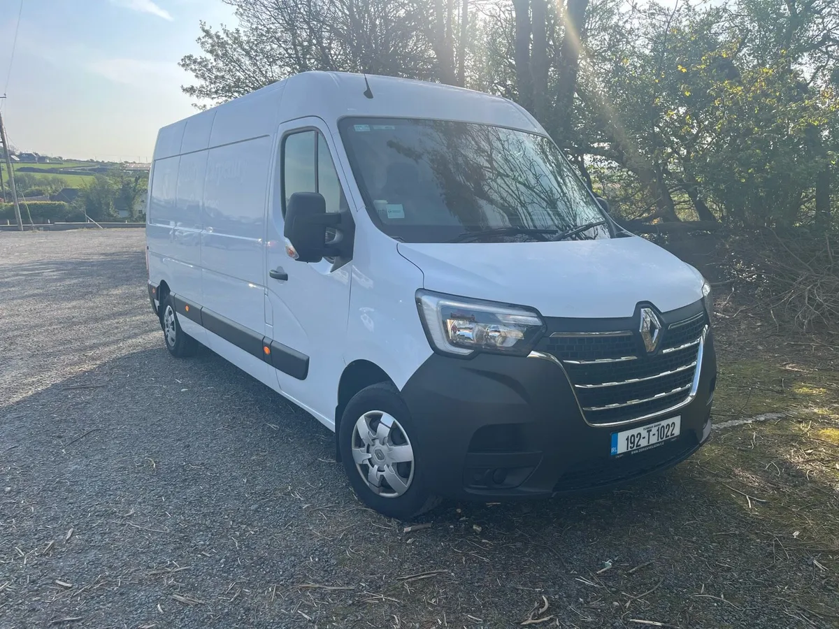 Renault Master - Image 1