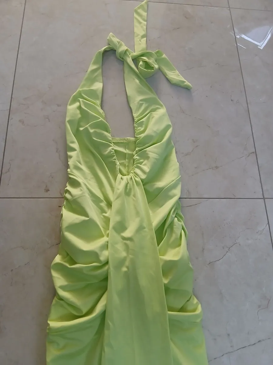 Girls ball dress - Image 4