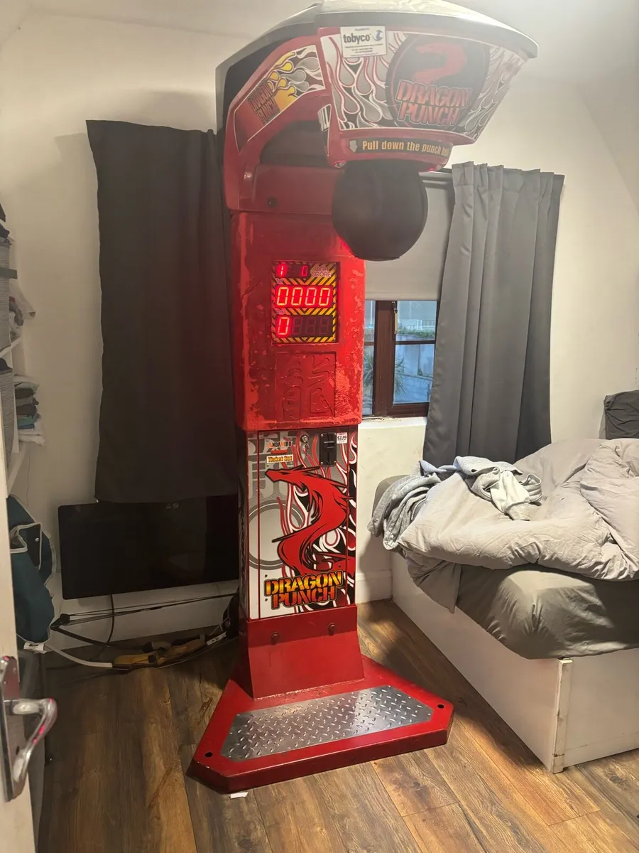 Arcade boxing machine - Image 3