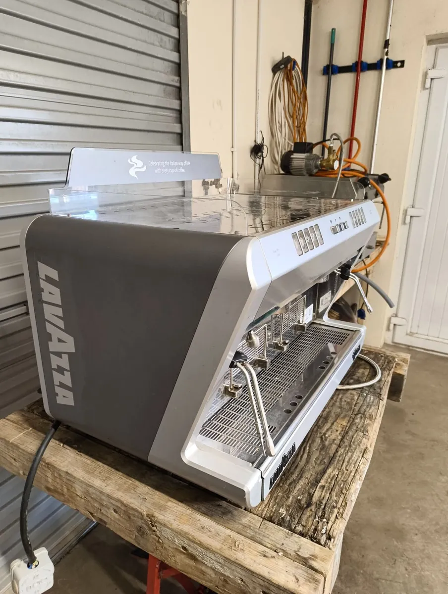 Commercial pod coffee machine - Image 2