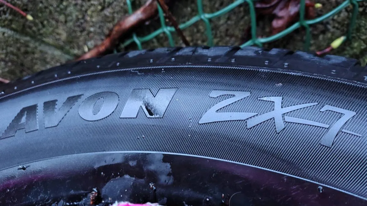 BMW 18" wheels with quality 255x55x18 tyres - Image 2