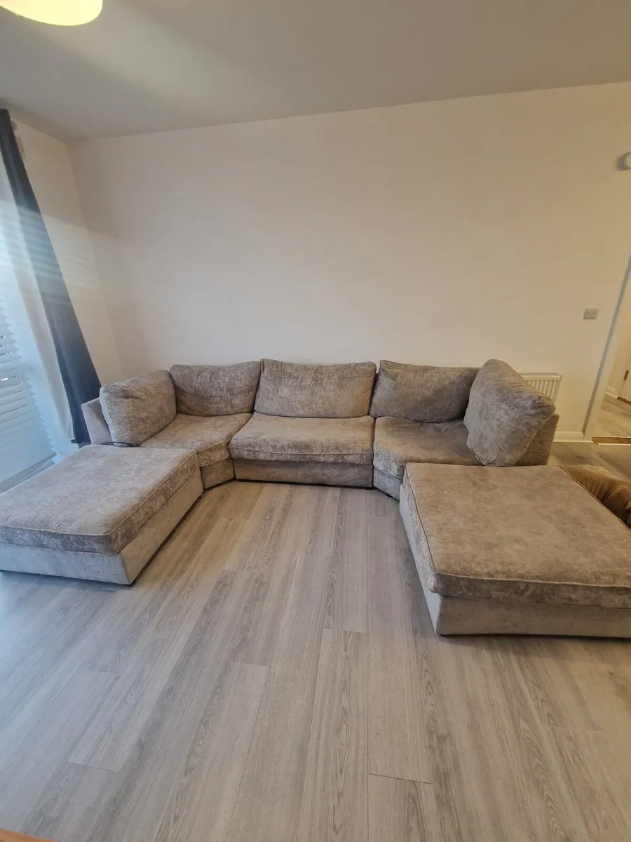 Sofa - Image 2