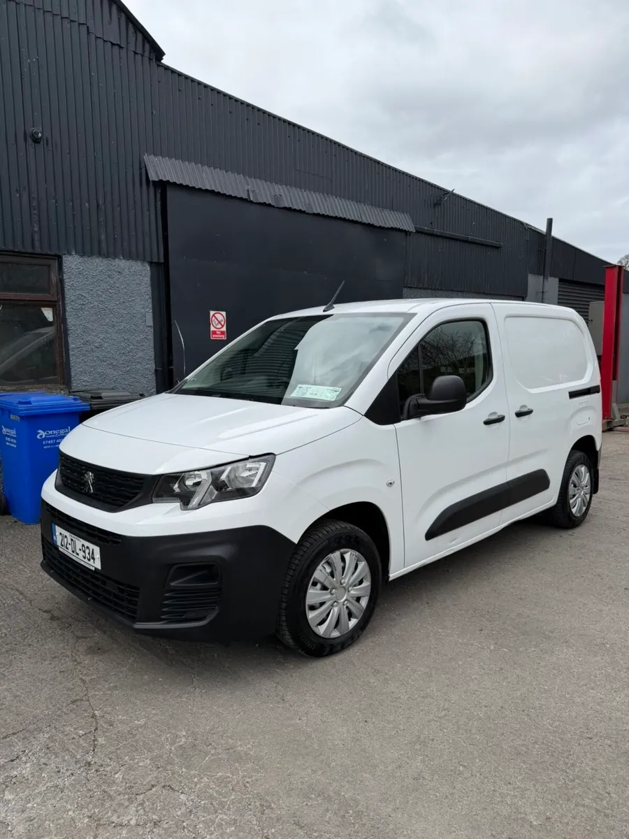 Peugeot Partner - Image 1