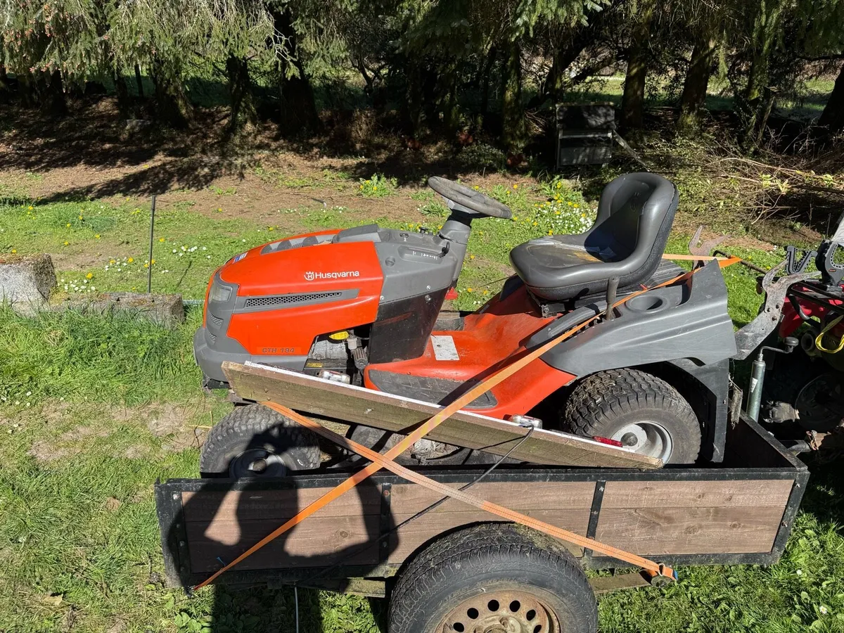 Husqvarna CTH 194 ride on mower 19 hp - Image 1