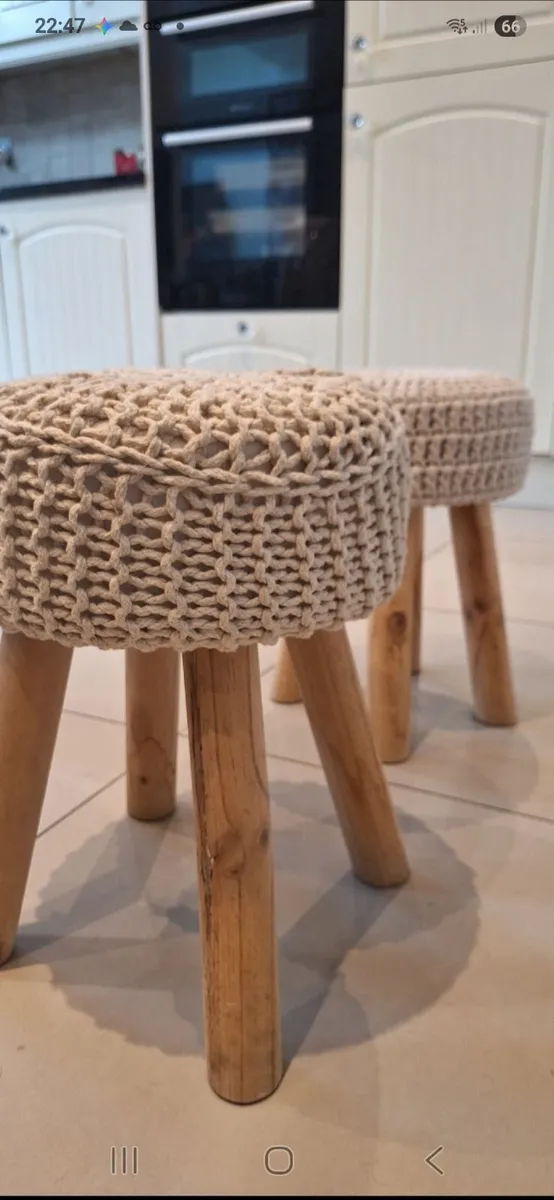 Foot stools - Image 1