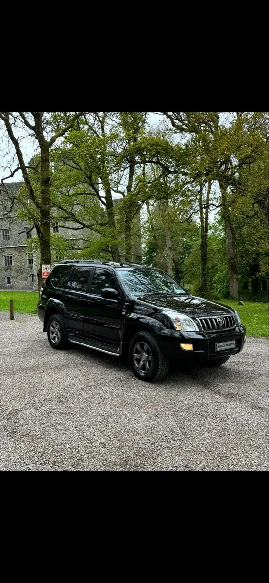 Toyota landcruiser - Image 3