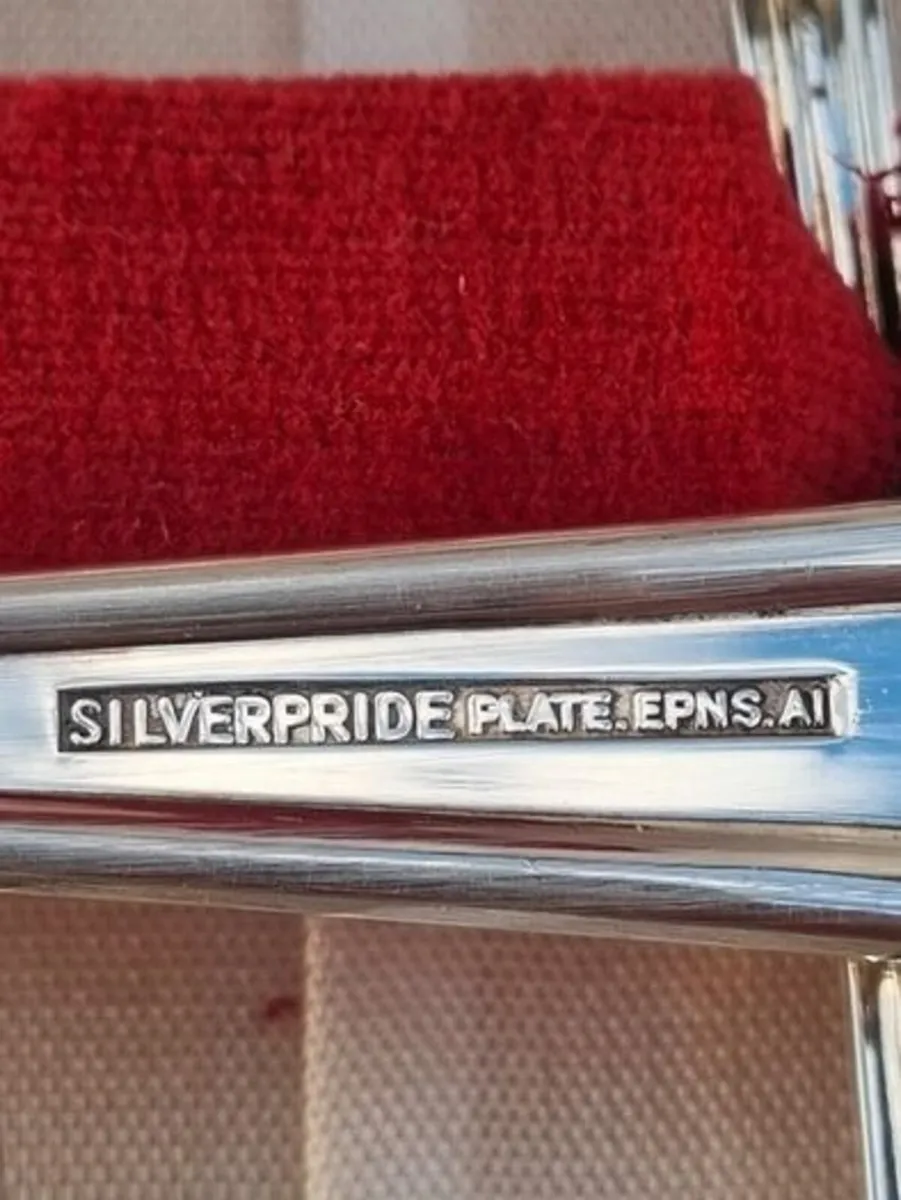 Boxed Art Deco silver-plated dessert spoons - Image 3
