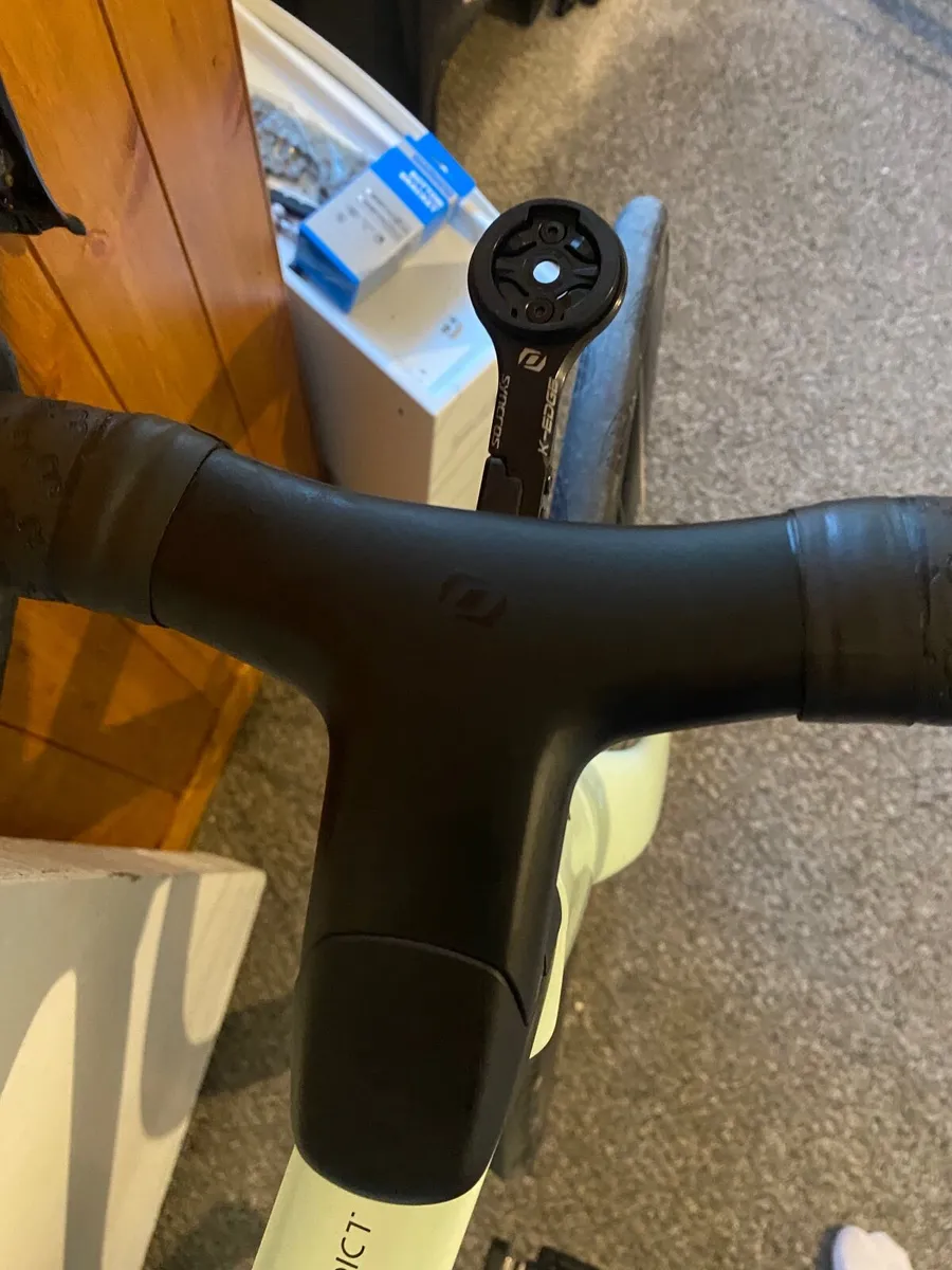 Scott Syncross Carbon HandleBar - Image 1