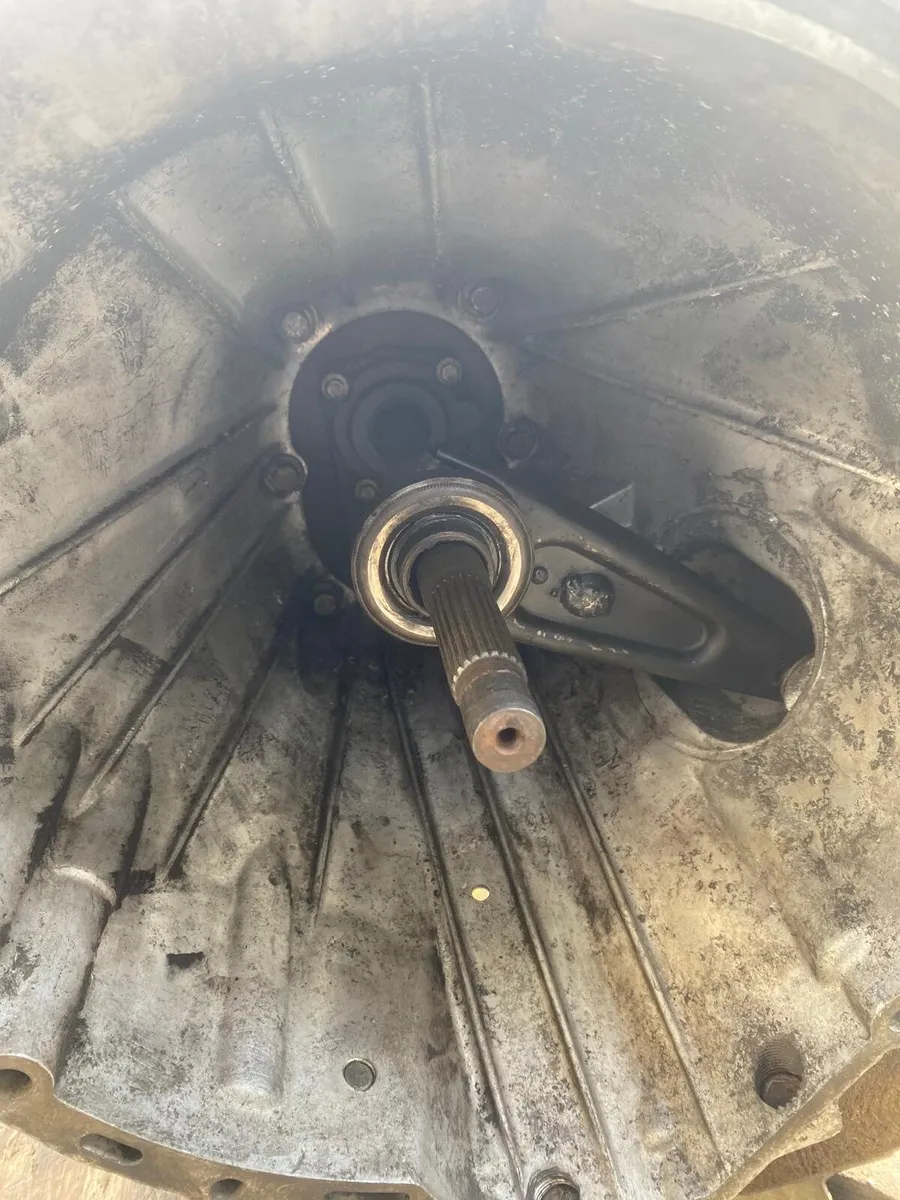 Land Rover TD5 R380 gearbox - Image 3