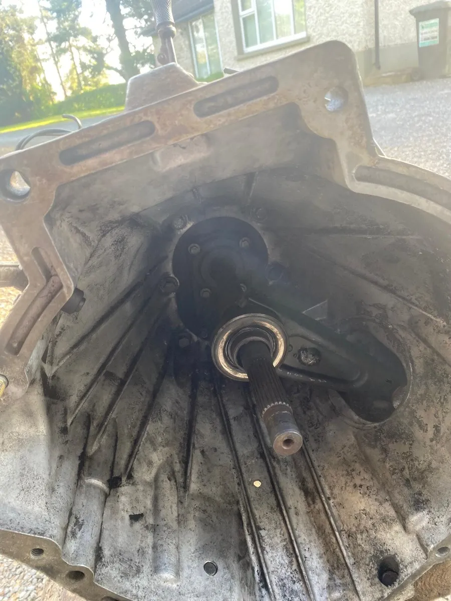 Land Rover TD5 R380 gearbox - Image 4