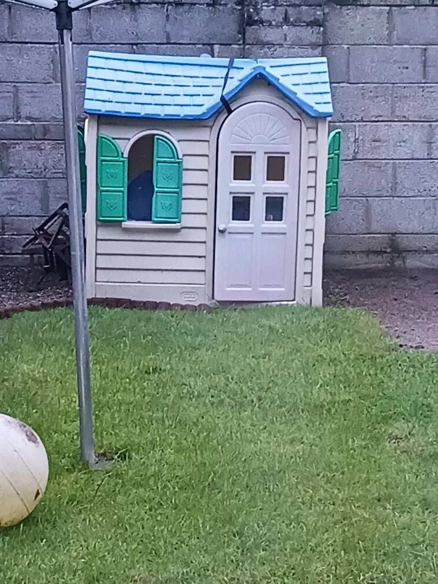 Outdoor play house