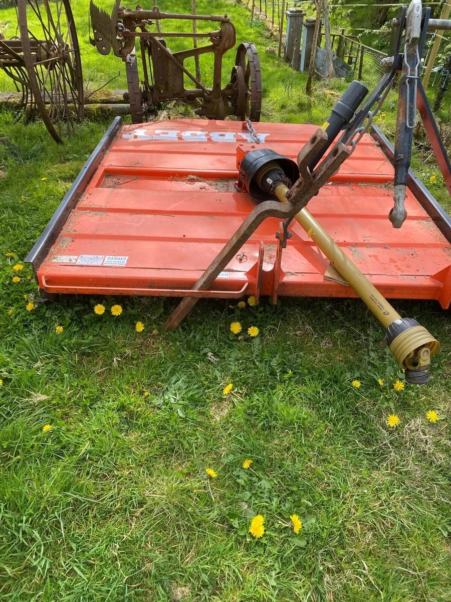 Abbey Topper - Image 1