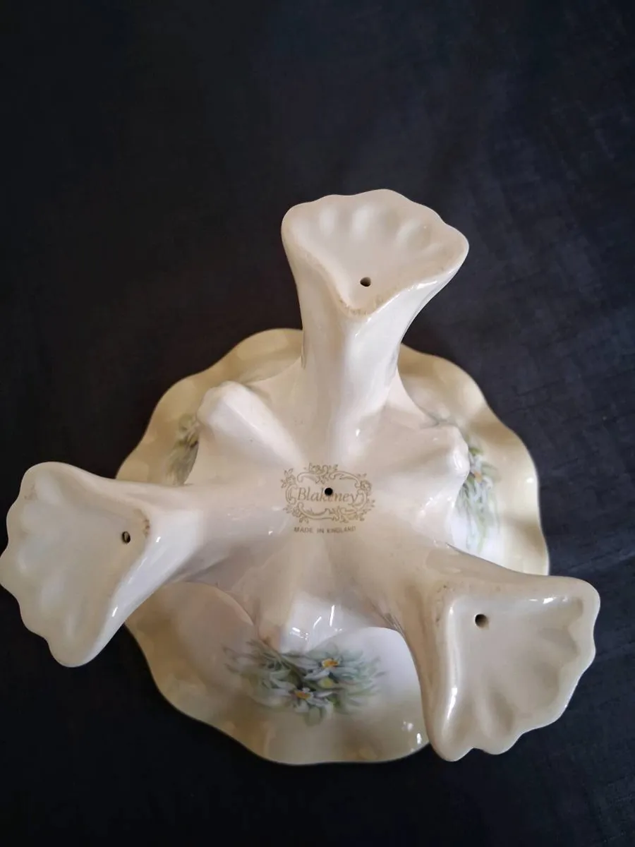 Blakeney Footed Pedestal Bowl - Image 3