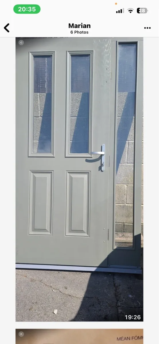 Door with side glass - Image 4
