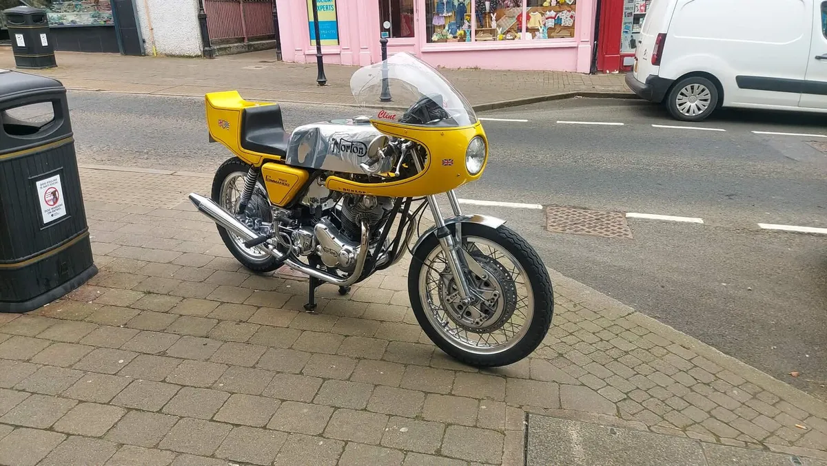 1972 Norton Commando 750cc Lightweight Special - Image 2