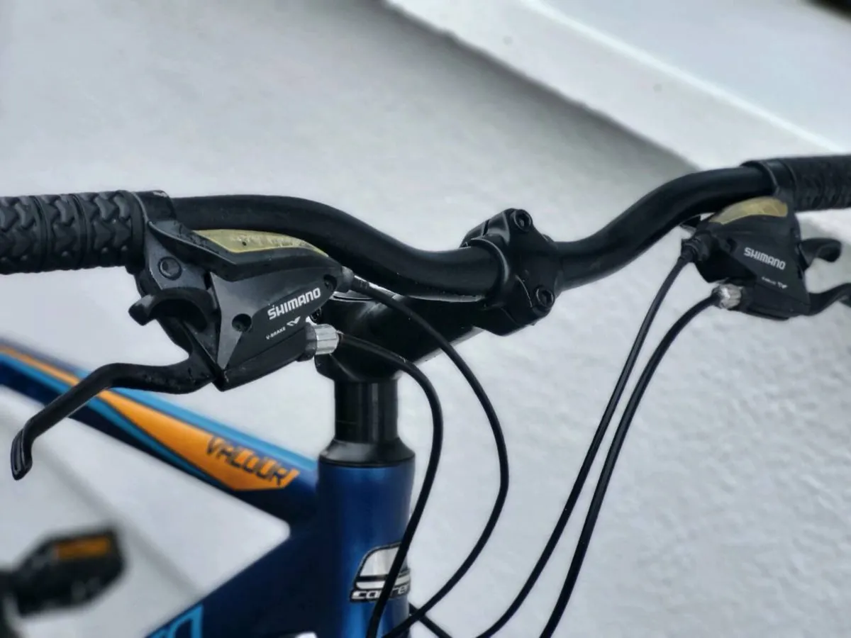 GUYS CARERRA IN WORKING ORDER - Image 3