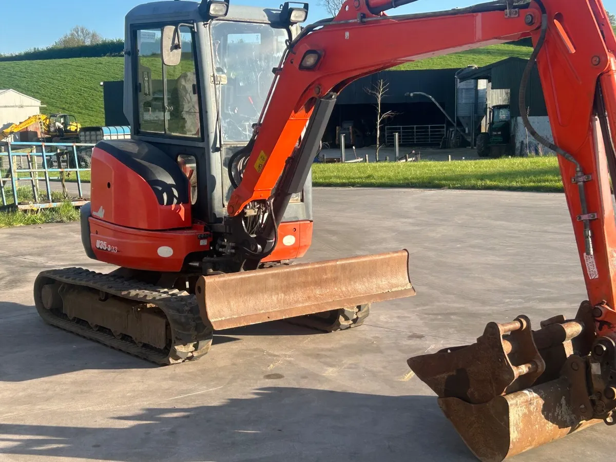 Kubota 35 u - Image 3