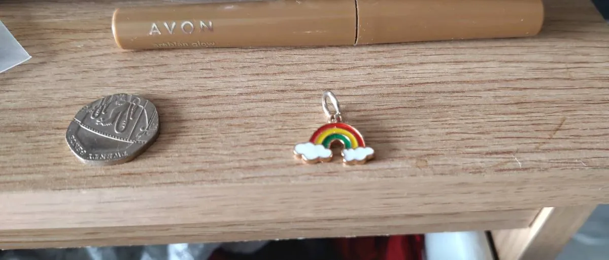 Rainbow pendant - Image 1