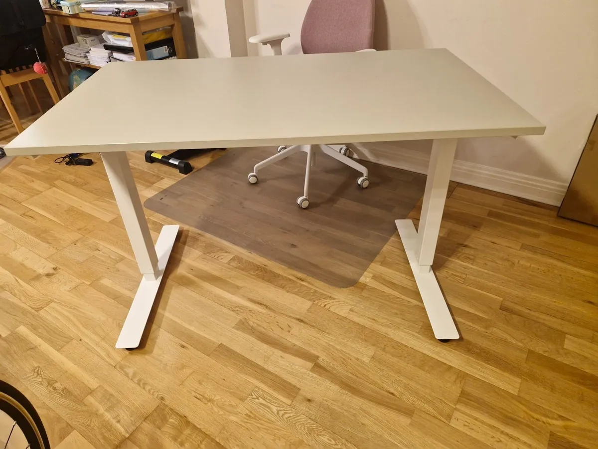 Work desk and Chair - Image 1