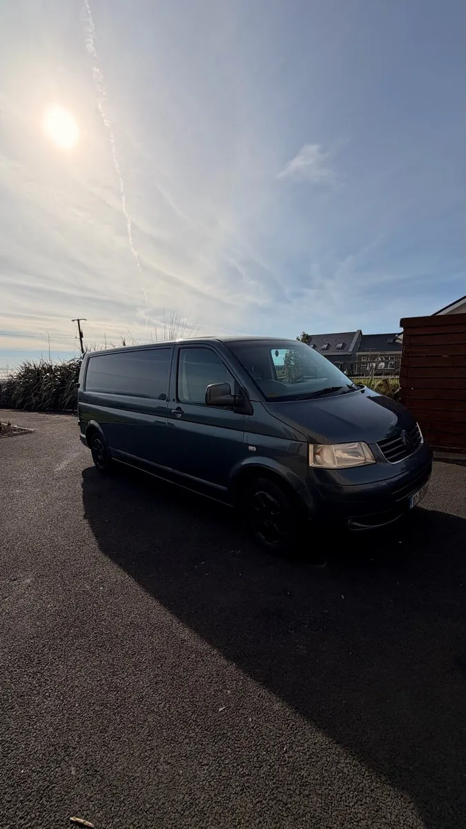 VW TRANSPORTER T5 2.5 TDI 4 MOTION - Image 1