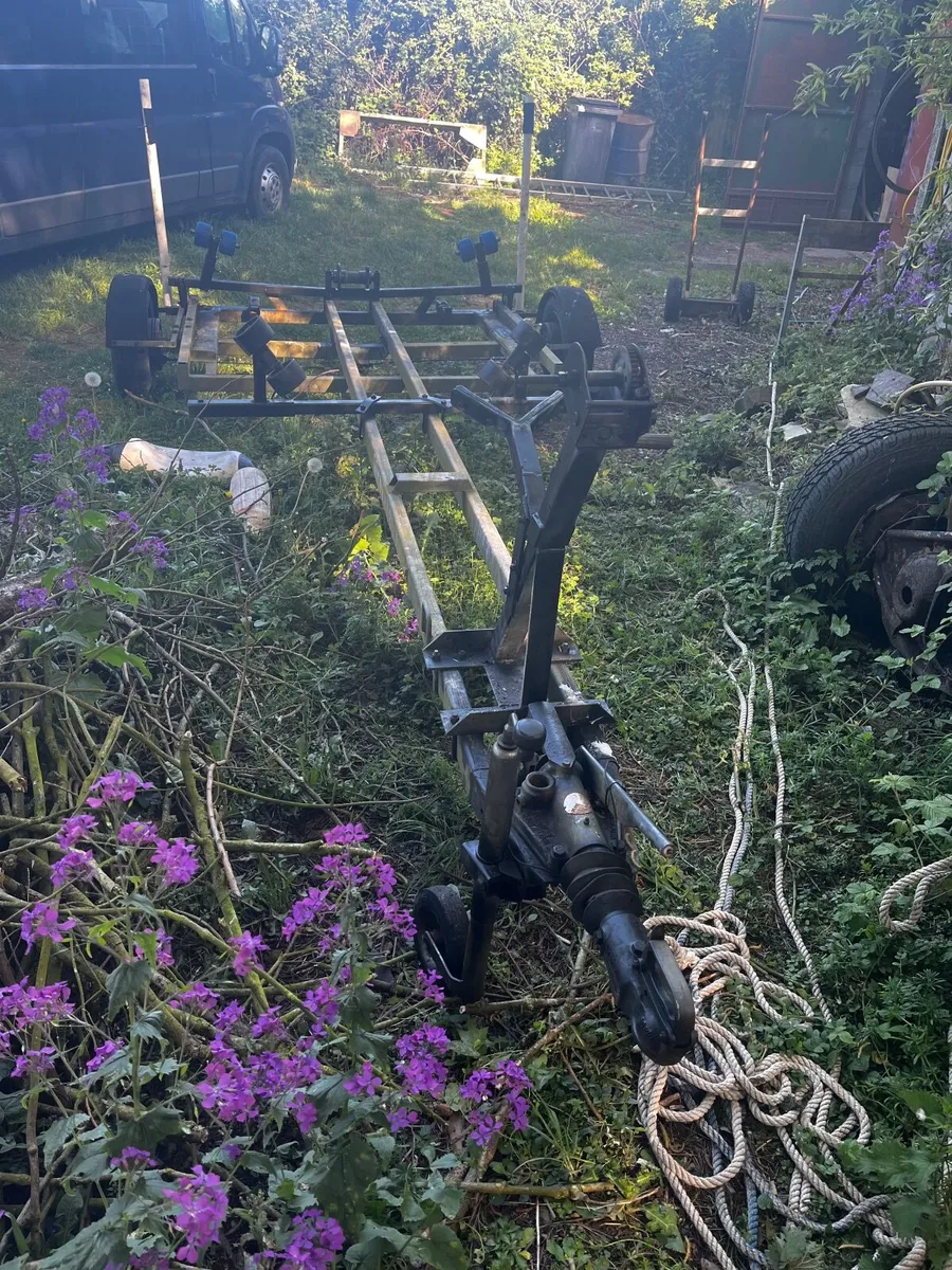 Boat trailer - Image 1