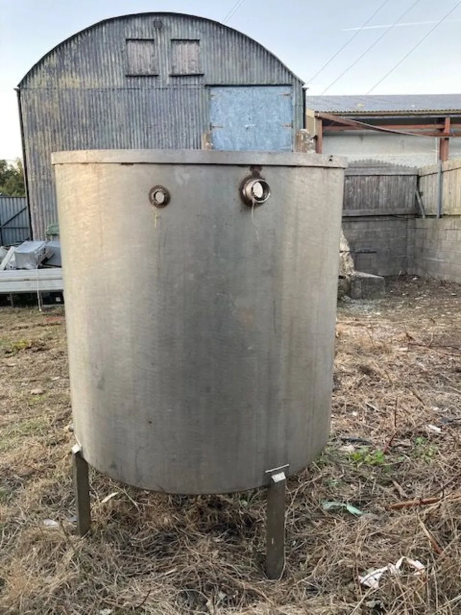 Stainless Tank - Image 1