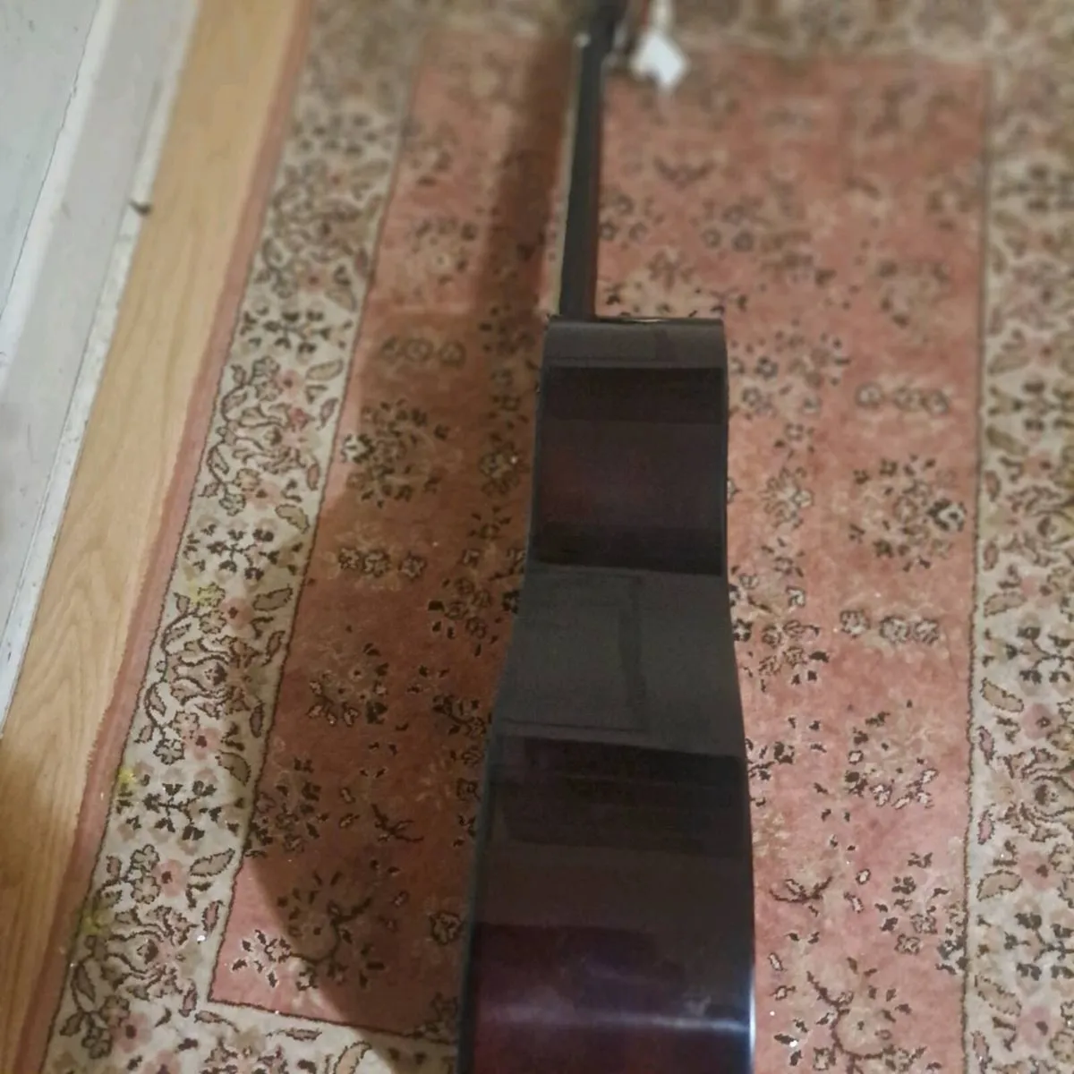 Acoustic guitar - Image 3