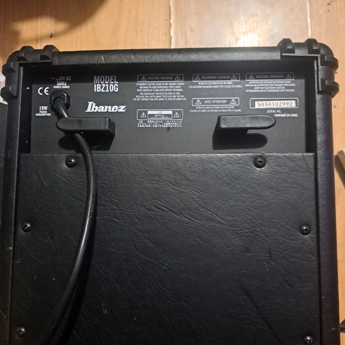 Ibanez IBZ10G electric guitar Amplifier - Image 1