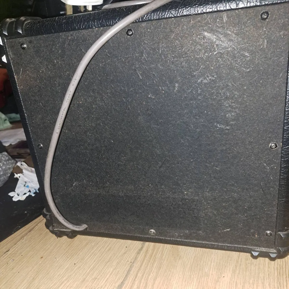 Viantage GUITAR AMPLIFIER - Image 2