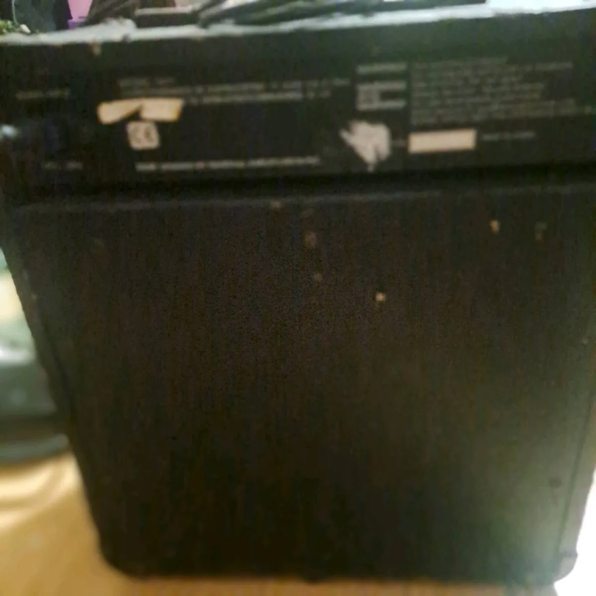 Guitar Amplifier - Image 4