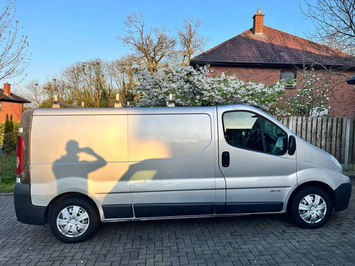 Renault Trafic - Image 4
