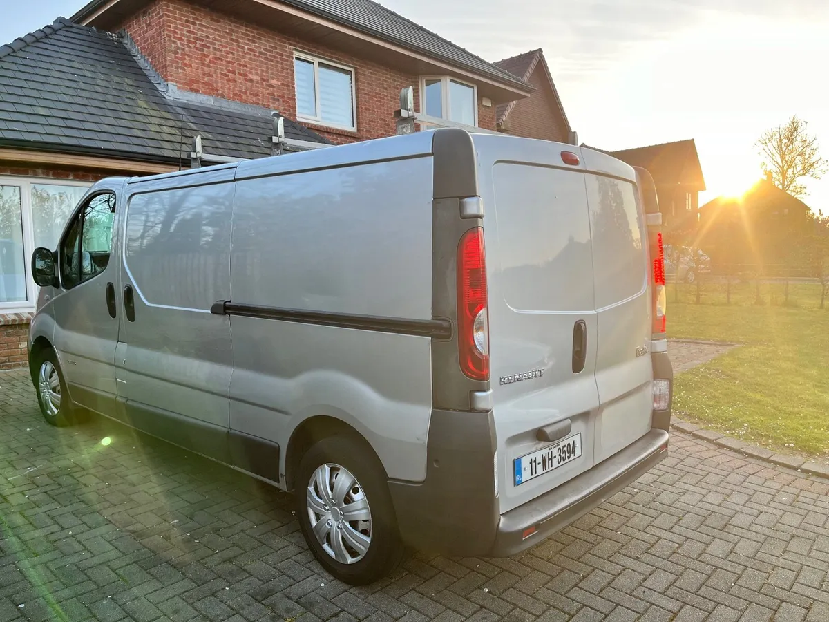 Renault Trafic - Image 3