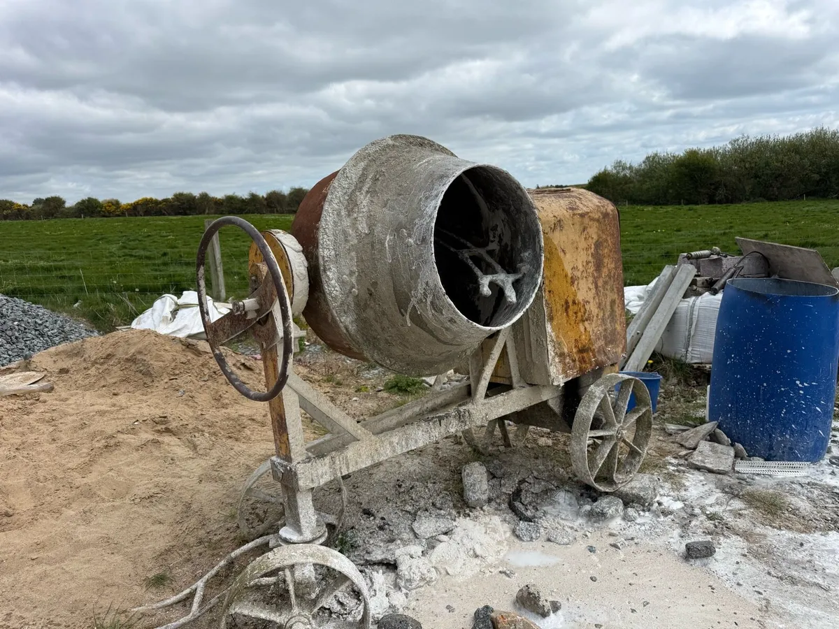 Benford cement mixer - Image 1