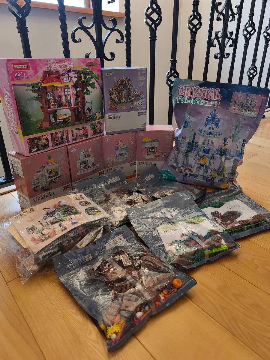 LARGE Creatives (Lego like) block sets - Image 1