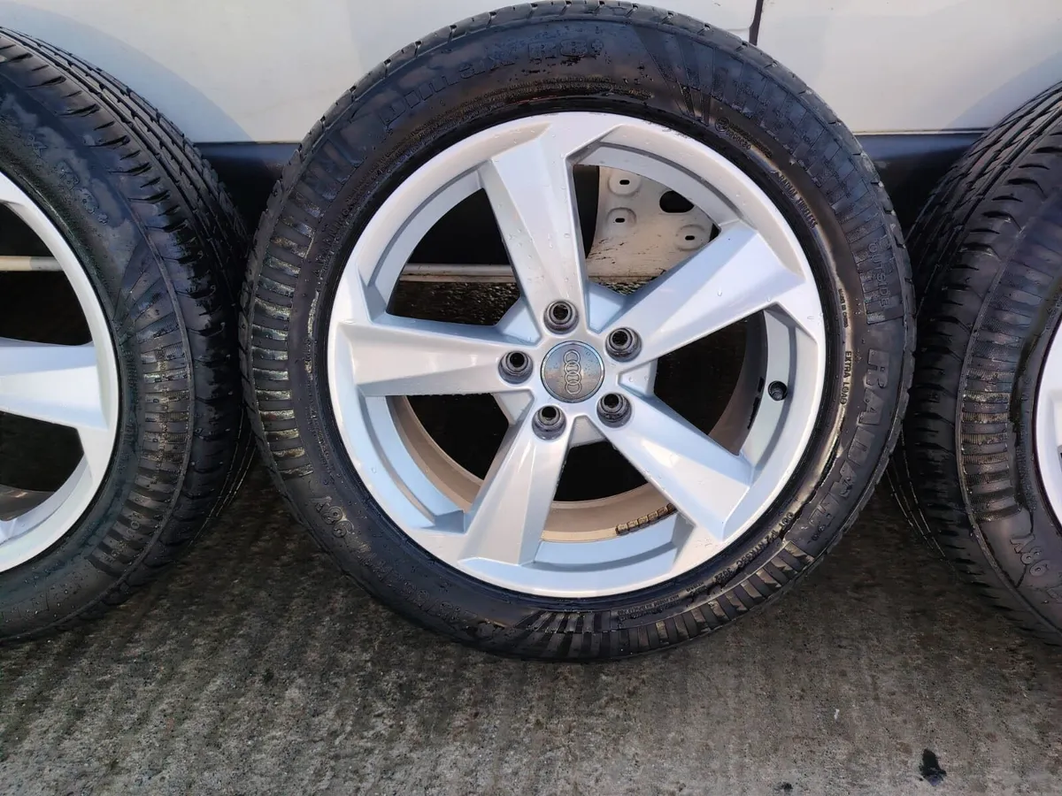 17" Audi Q2 alloy wheels with nearly newi tyres - Image 3