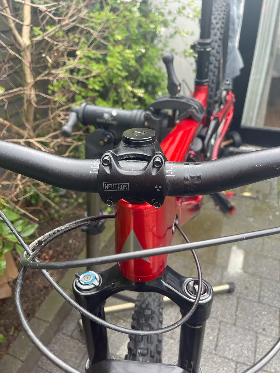 2020 vitus escarp size M - Image 4