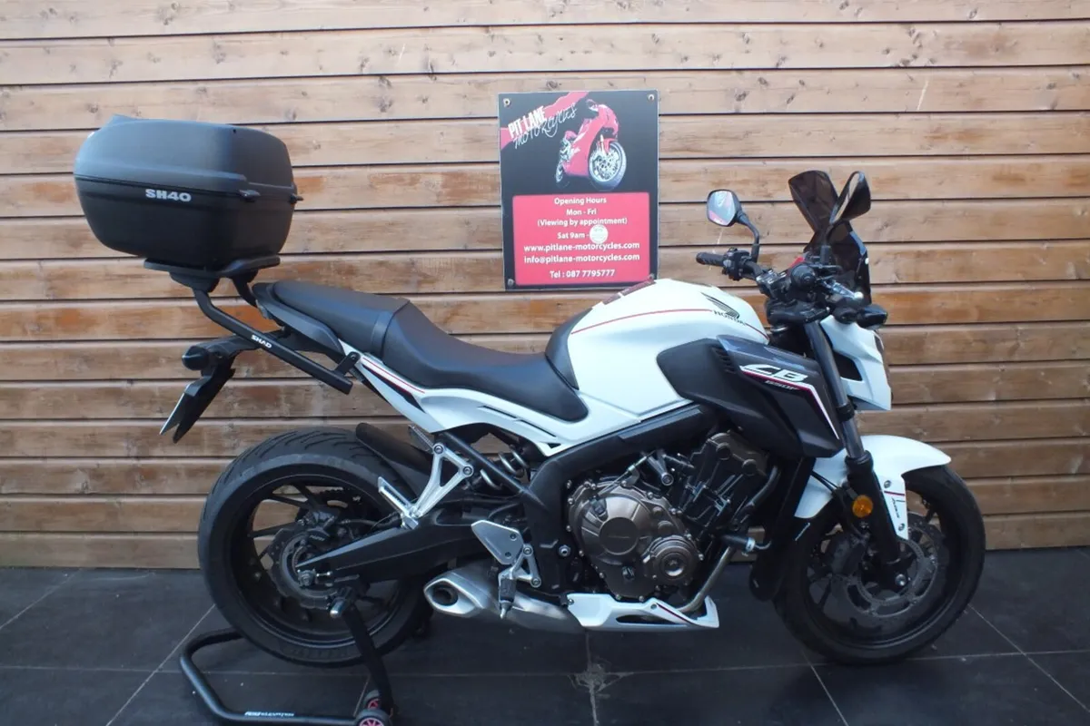 2018 Honda CB650F (Low Miles & Immaculate) - Image 2