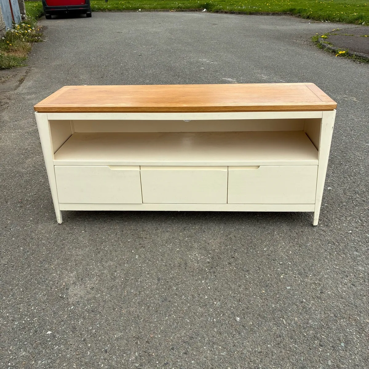 Fab! Solid Tv unit with 3 drawers - Image 1
