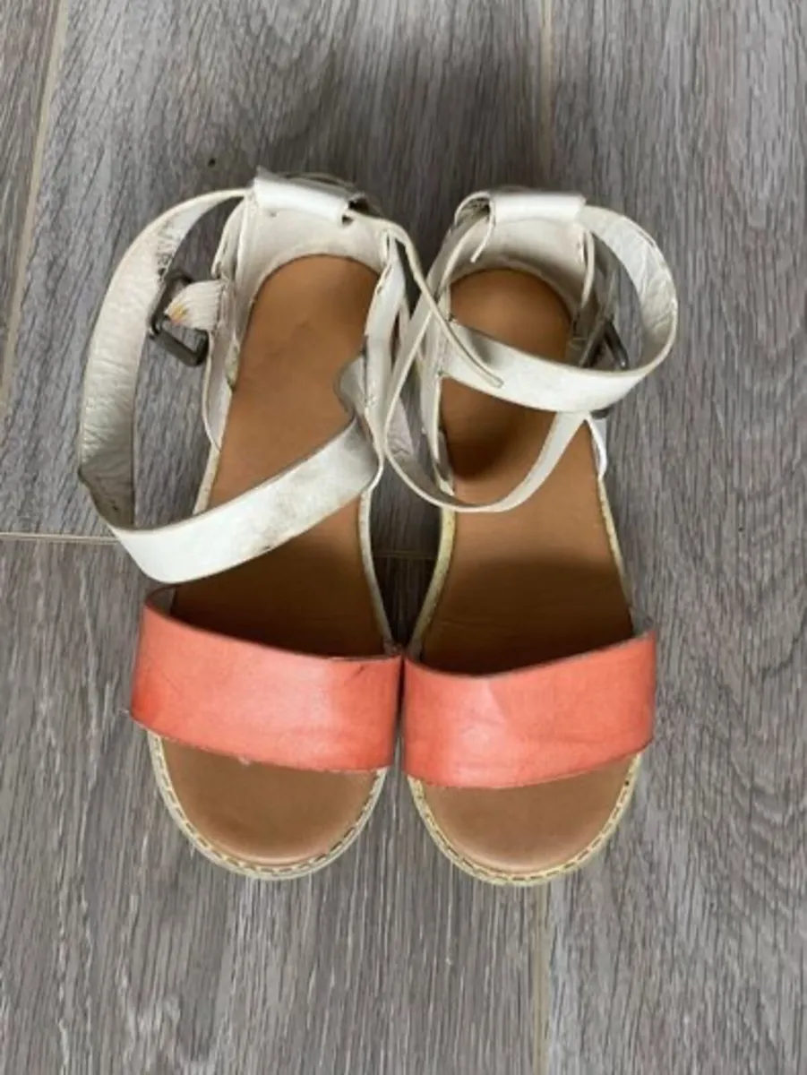 Girls Zara Sandals: Size 13 - Image 1