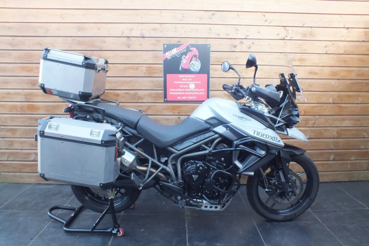 Triumph Tiger 800 XRX (Low Chassis) - Image 1
