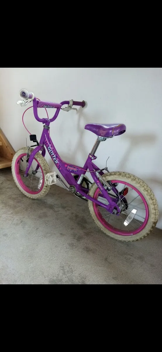 Child's Bicycle - Image 1