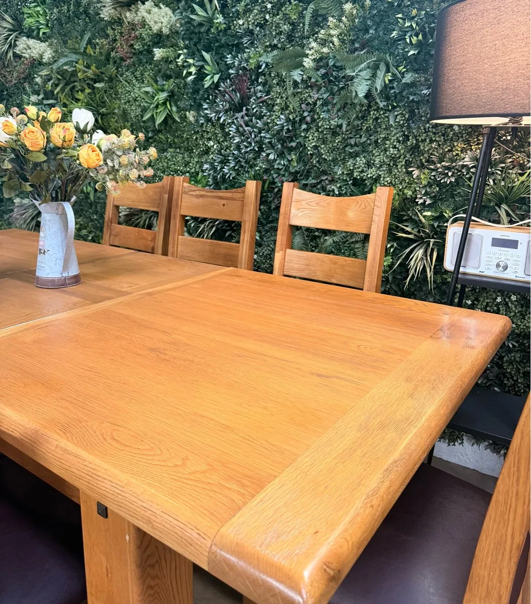 Large extending oak kitchen table & 8 chairs - Image 4