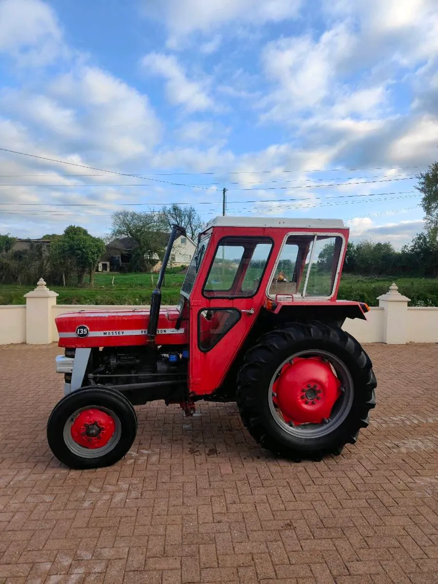 Massey Ferguson 135 - Image 2