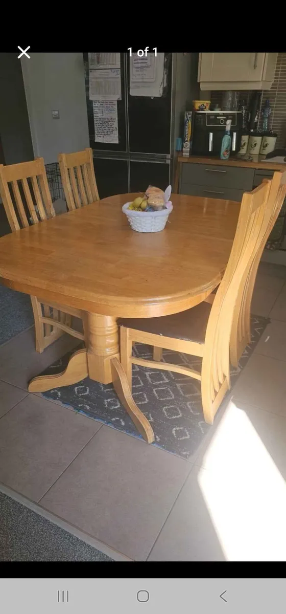 Kitchen table