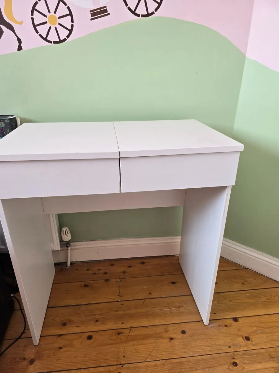 Dressing table - Image 2