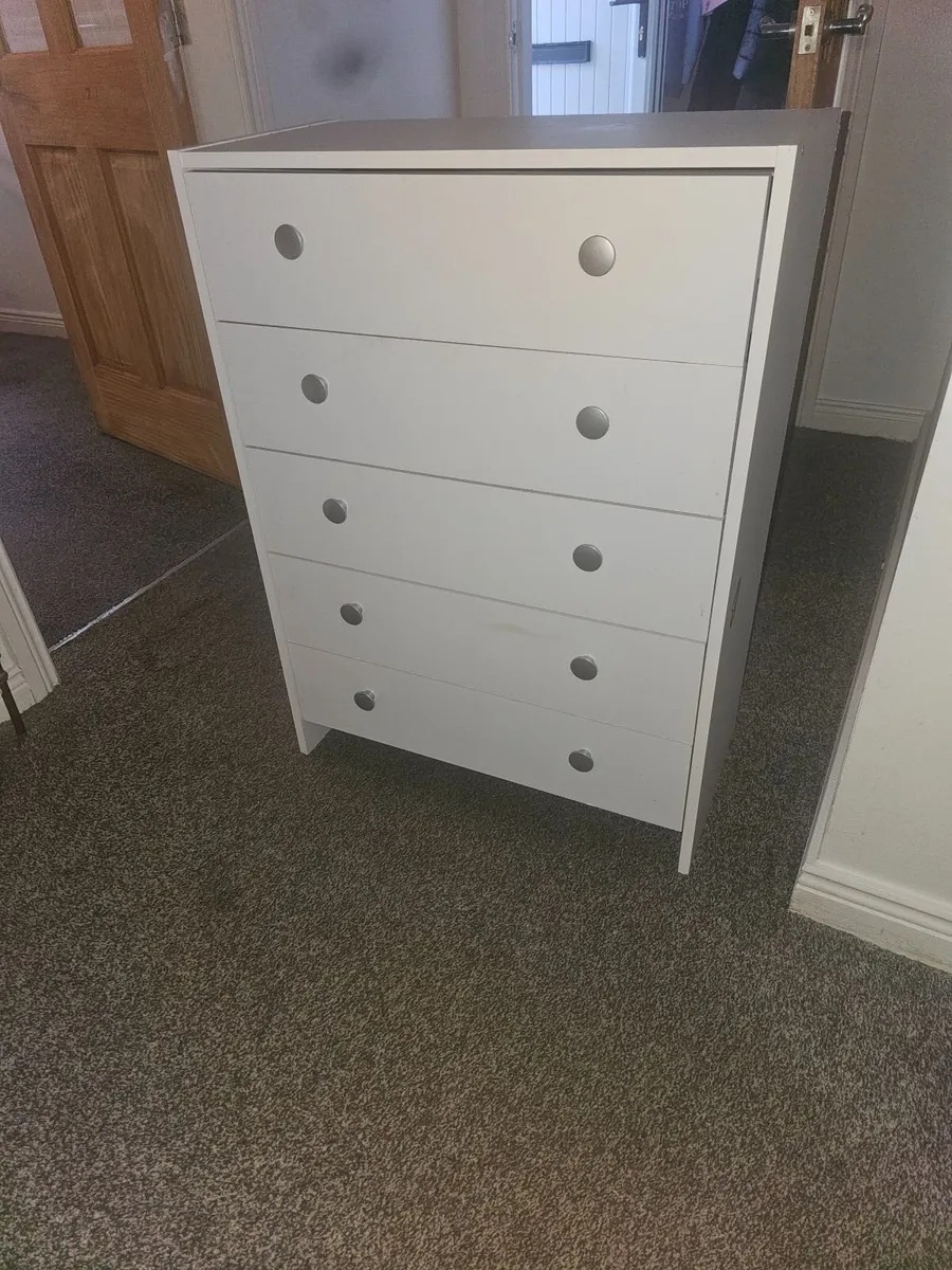 Bedroom set - Image 2