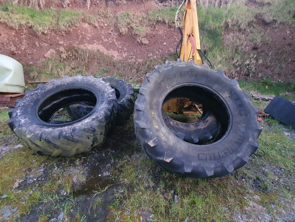 Tyres - Image 2