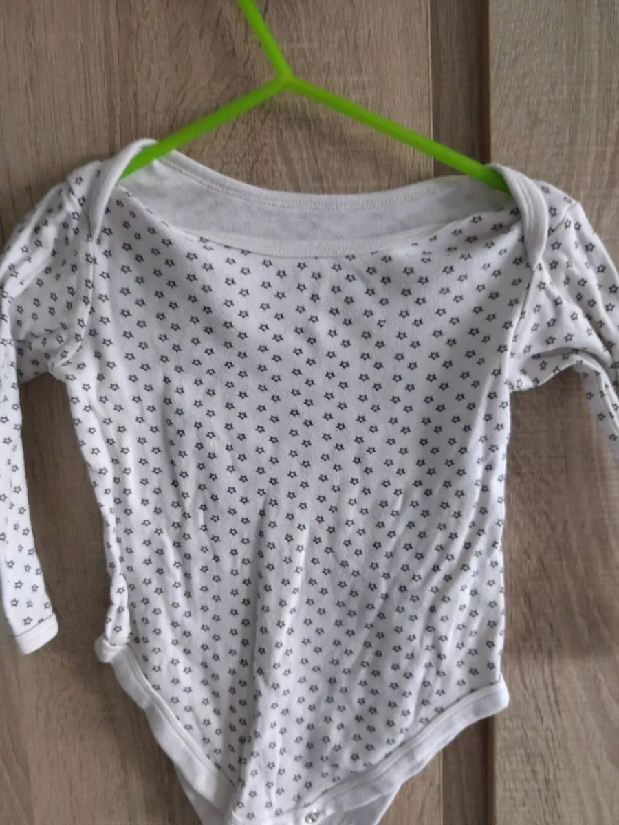 12/18 months baby bodysuit - Image 1
